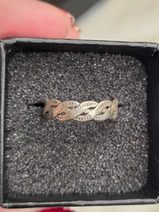 Antique Sterling Silver Braided Pattern Ring Size 7.5 - Picture 1 of 5