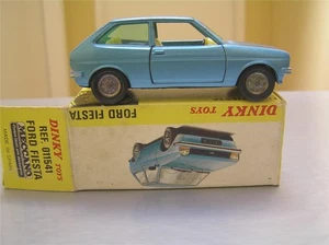 Dinky Toys 1541 Ford Fiesta hecho en España escala 1/43 sin usar, en caja como nuevo en caja - Imagen 1 de 12