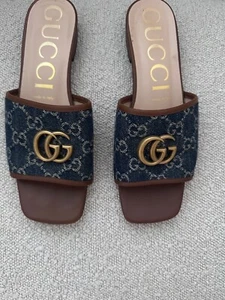 Gucci GG Matelass’e Denim slides - Picture 1 of 7