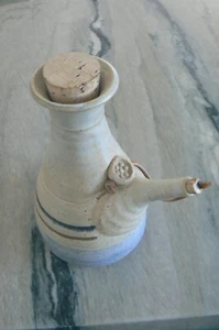 Hively Studios Keramik gesprenkeltes Steinzeug Olivenöl Krug Erdtöne Vintage - Bild 1 von 4