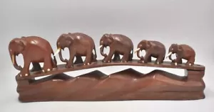 Vintage Teak Wooden Herd of 5 Elephants on a Bridge Figurines - Picture 1 of 24
