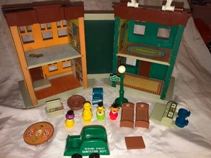 Vintage Fisher Price Little People Play Family Sesame Street #938 - Foto 1 di 12