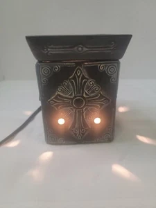 SCENTSY Full Size Wax Warmer DSW-CHAR With Cross Western Horseman Style Brown - Picture 1 of 3