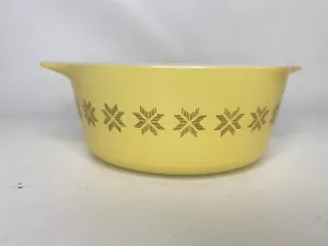 Casseruola vintage Pyrex piatto città e campagna giallo 472 coperchio vetro 1,5 pinta stella - Foto 1 di 6
