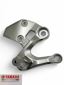 Footpeg Holder Front Right OE Yamaha MT09, MTM850 XSR900 - Picture 1 of 1