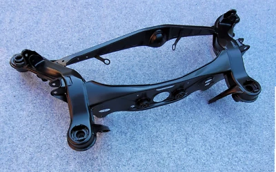 SSANGYONG RODIUS - Achsträger / Rahmen / Hinterachse / Träger / Achse - Bild 1 von 4