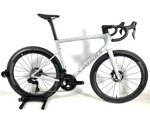 2025 Specialized S-Works Tarmac SL8 Dura Ace Size: 58cm / Gloss Dove Grey Silver - Picture 1 of 24