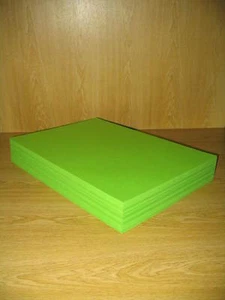 370 CARTONS "TAHITI" VERT D'HERBE - mat - 120 g./ rm2 - 42 x 29,7 cm - Photo 1/1