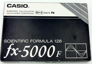 Casio Scientific Formula fx-5000 F Scientific Calculator mit OVP +Anleitung - Afbeelding 1 van 8