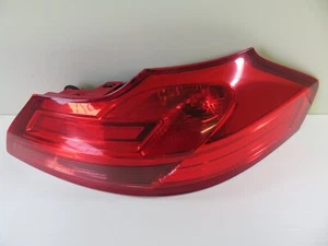 VAUXHALL INSIGNIA ESTATE OSR DRIVER REAR TAIL LIGHT 13226857 2008-2013 NSBK1730 - Picture 1 of 14