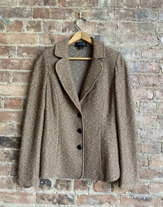 St. John Women’s Knit Jacket, Sz 4 USA - Picture 1 of 8