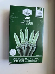 Holiday Time - NEW - 300 Green Mini Lights - Picture 1 of 3