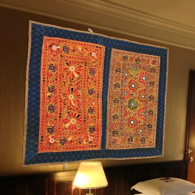 Textil de algodón hecho a mano 70-80 años, 4,9 X 5,6 pies Gujrati bordado a mano Foto 1 de 4