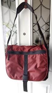 Eddie Bauer Messenger Umhängetasche Laptoptasche rot schwarz KOSTENLOSER VERSAND - Bild 1 von 8