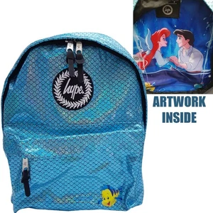 Hype x Disney Die kleine Meerjungfrau Flunder Rucksack Tasche Kiss The Girl Holographic - Bild 1 von 18