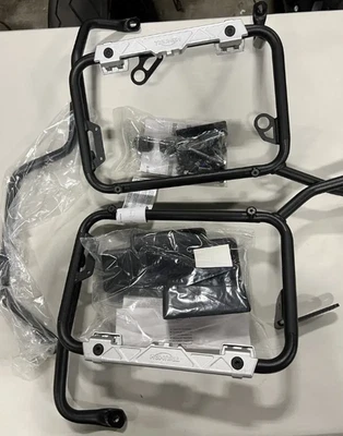 Paquete de equipaje Triumph Expedition negro (A9938222) Foto 1 de 4