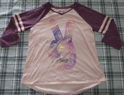 Camiseta Mudd Niñas Finger Peace Sign Love Rosa Manga 3/4 Cuello en V Talla 14 1/2 Foto 1 de 4