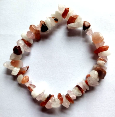 CARNELIAN, ROSE QUARTZ & MOONSTONE CHIP BEAD HEALING CRYSTAL BRACELET FERTILITY - Image 1 of 4