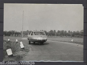 PRESS - FOTO/PHOTO/PICTURE - Berlina 4 Posti Modello "X" - Picture 1 of 2