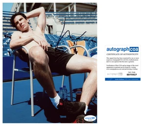 Josh O'Connor 'Challengers' signiertes 8x10 Foto 'Patrick Zweig' ACOA - Bild 1 von 1