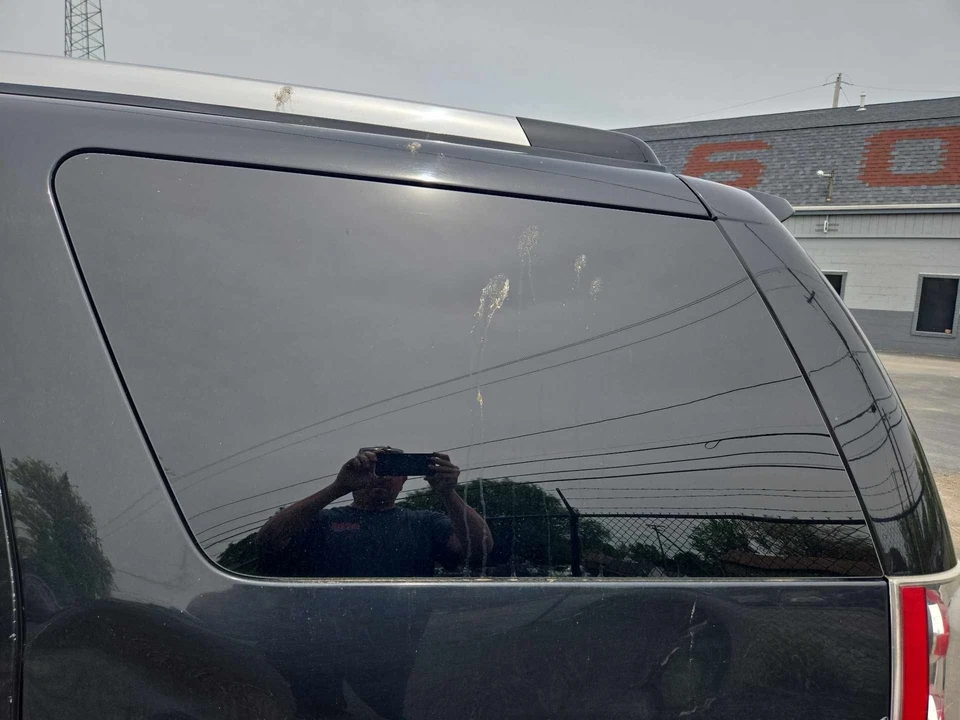 Cuarto de cristal/ventana GMC YUKON izquierda 07 08 09 10 11 12 13 14 Foto 1 de 1