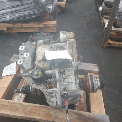 Used Automatic Transmission Assembly fits: 2013 Volkswagen Golf gti AT 2.0L tran Foto 1 de 4