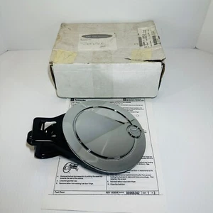 Puerta de llenado de combustible 2011-2014 Cadillac Escalade GM # 88968340 / 88968342 - Imagen 1 de 24