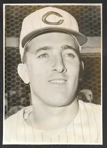 Jim Maloney CINCINNATI REDS UNSIGNED 4-3/8 x 6-1/8 ORIGINAL STAFF PHOTO #4 - Picture 1 of 1