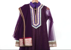 INDIAN PAKISTANI PARTYWEAR ETHNIC DESIGNER BOLLYWOOD ANARKALI SALWAR KAMEEZ SARI - Picture 1 of 3