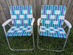 2 Matching Vintage Unbranded Aluminum Webbed Folding Lawn Chair Blue And White - Picture 1 of 7