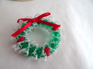 Vintage Handmade Christmas Pin/Brooch-Red/Green 2 1/4 Wreath NEW - Picture 1 of 3