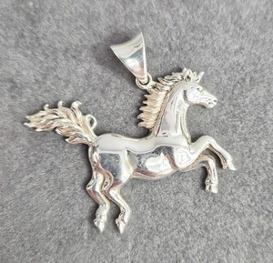 Colgante Caballo Galopante Vintage Plata de Ley 925 Regalo Ecuestre A - Imagen 1 de 3