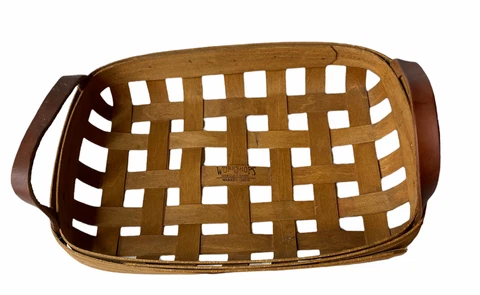 Workshop of Gerald E Hinn Rectangle Wooden basket w/leather handles 9" x 12.5" Cover