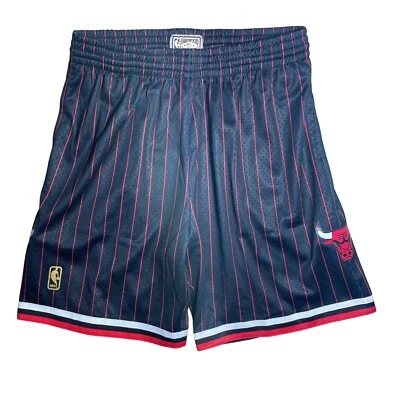 MITCHELL & NESS Chicago Bulls Alternate Swingman Shorts NBA  96-97 Men Size L - Image 1 of 4