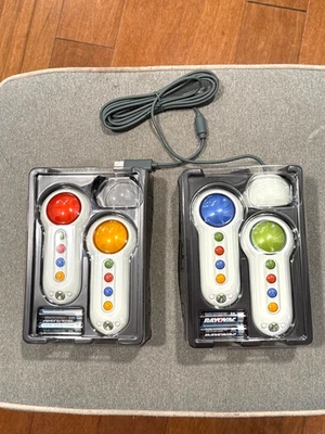 Juego de 4 almohadillas de botones grandes Xbox 360 con videojuego Scene it Foto 1 de 2