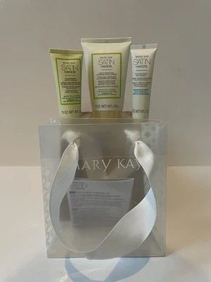 Mary Kay White Tea And Citrus Satin Hands Pampering Set Deluxe MINI Travel Size - Image 1 of 4