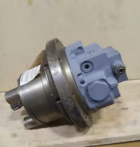 Kobelco hydraulic motor assembly PX15V01 PX15V01010F1 9 spline 7X22721 - Picture 1 of 6