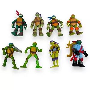 Viacom TMNT Teenage Mutant Ninja Turtles Action Figures 2010s Lot of 8 Toys - Picture 1 of 8