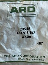 ARO CORP 20546 XX06 PNEUMATIC CYLINDER CLEVIS BRACKET KIT NOS IN SEALED BAG