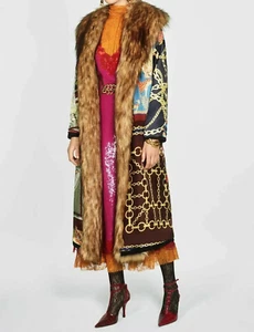 ZARA LIMITED EDITION WENDE BEDRUCKTER MANTEL MIT FLAUSCHIGEM KRAGEN XS-S REF.8333/020 - Bild 1 von 10