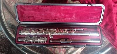 Yamaha YFL 221 II Flute + Case 1887 Japon - Immagine 1 di 4