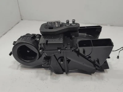 2021 VOLKSWAGEN ATLAS CENTER CONSOLE HVAC HEATER BLOWER MOTOR HOUSING OEM - Image 1 of 4