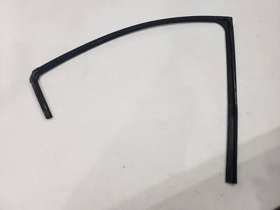 Hyundai Elantra 2012 ventana trasera derecha vidrio canal de funcionamiento sello OEM Foto 1 de 4