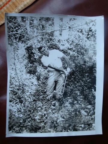 Original 1967 Masters GAY BREWER Wins GREEN JACKET AUGUSTA NATIONAL Press PHOTO Cover