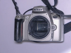 Cuerpo de cámara fotográfica Nikon F55 35 mm SLR vintage - (no probada/se vende como está) - c9 - Imagen 1 de 6