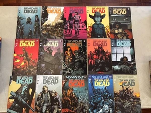 The Walking Dead Deluxe #68-82 covers A by David Finch & Robert Kirkman - Picture 1 of 1