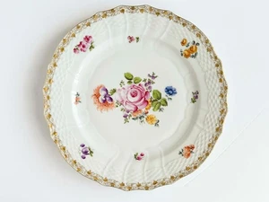 Vintage Herend Hand Painted Bouquet of Flowers 11" Dish - Picture 1 of 3