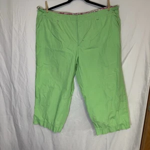 Izod Woman's Size 18 Golf Capris Light Green Pockets Cropped Pants Lime Shorts - Picture 1 of 6
