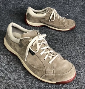 Simple Casual Suede Lace Up Fashion Sneakers Womens Shoes Size 11 In EUC - Picture 1 of 8