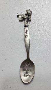 Precious Moments Collectable Spoon Rejoice O' Earth 1982 - Picture 1 of 5
